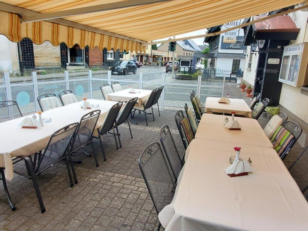 Landhotel Westerwaldgrill Hohn  Ngoại thất bức ảnh